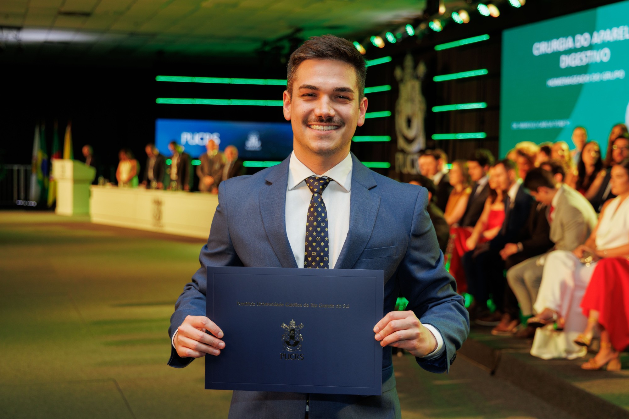 Dr. Marcelo Turra na formatura de cirurgia na PUCRS